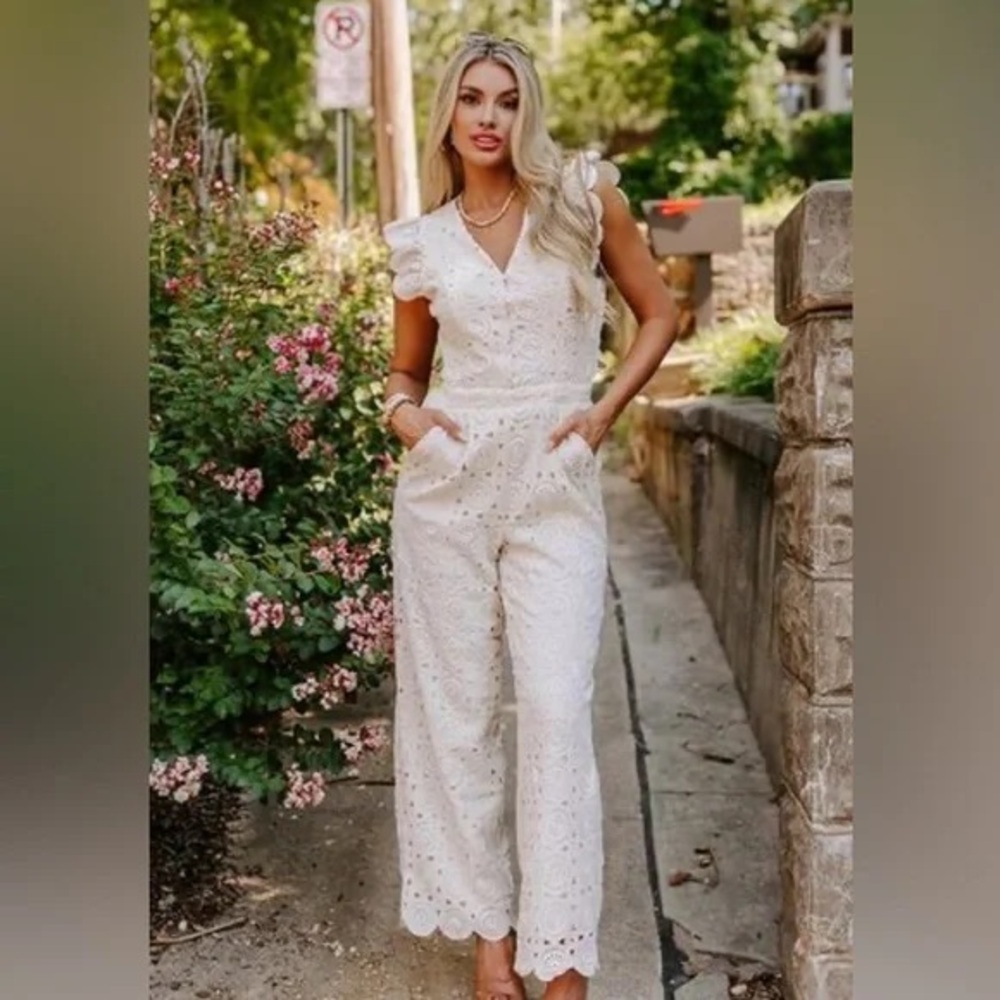Skies Are Blue Ivory Crochet Two-Piece Jumpsuit Size Small Boho Beach‎ Festival - Picture 2 of 11